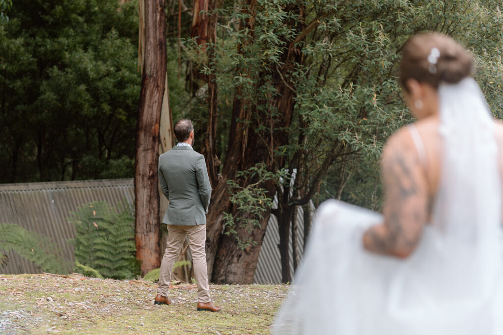 Should you include a first look on your elopement day?